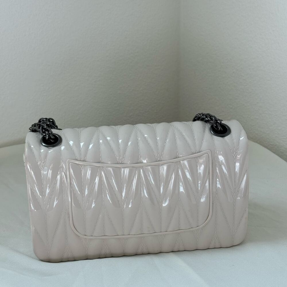 Miniso Plastic Clutch - Picture 4 of 5